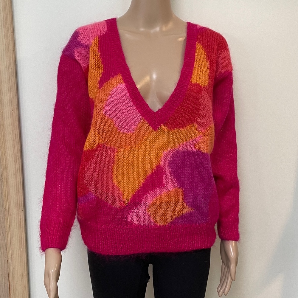 Vintage 80s neon sweater mohair pink